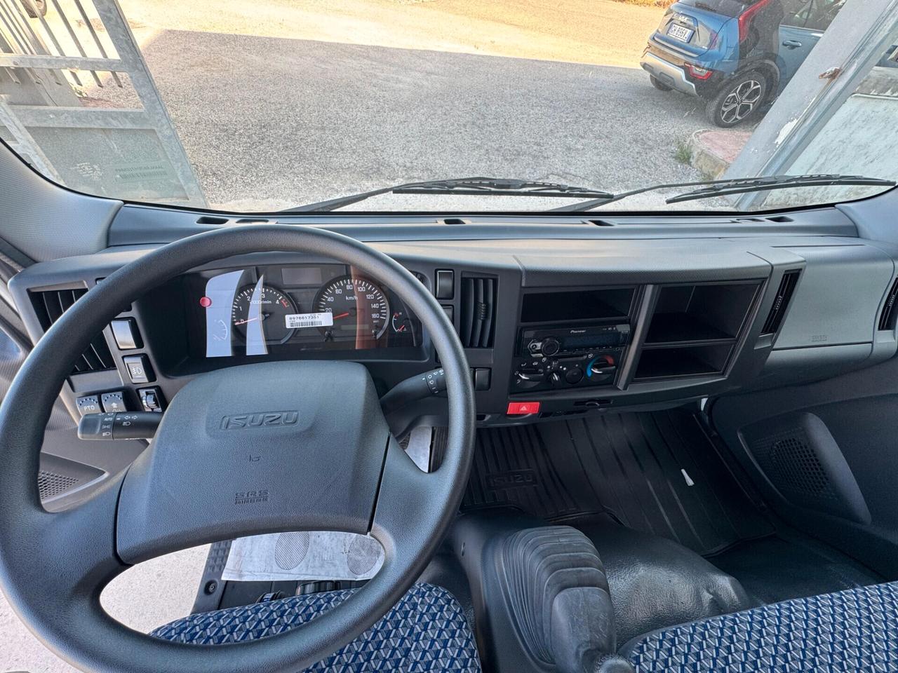 Isuzu M21 2.0 120 cv Ribaltabile Trilaterale