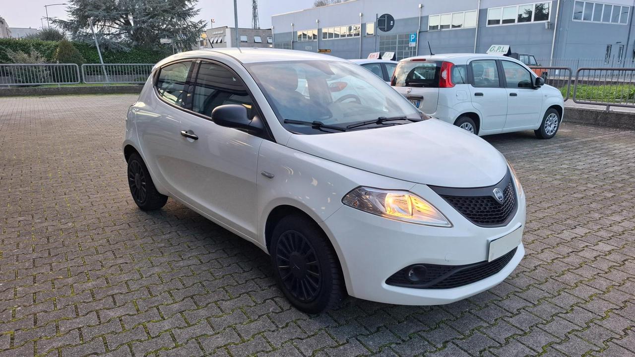Lancia Ypsilon 5 Porte Ypsilon 1.2 Elefantino Blu s&s 69cv my19