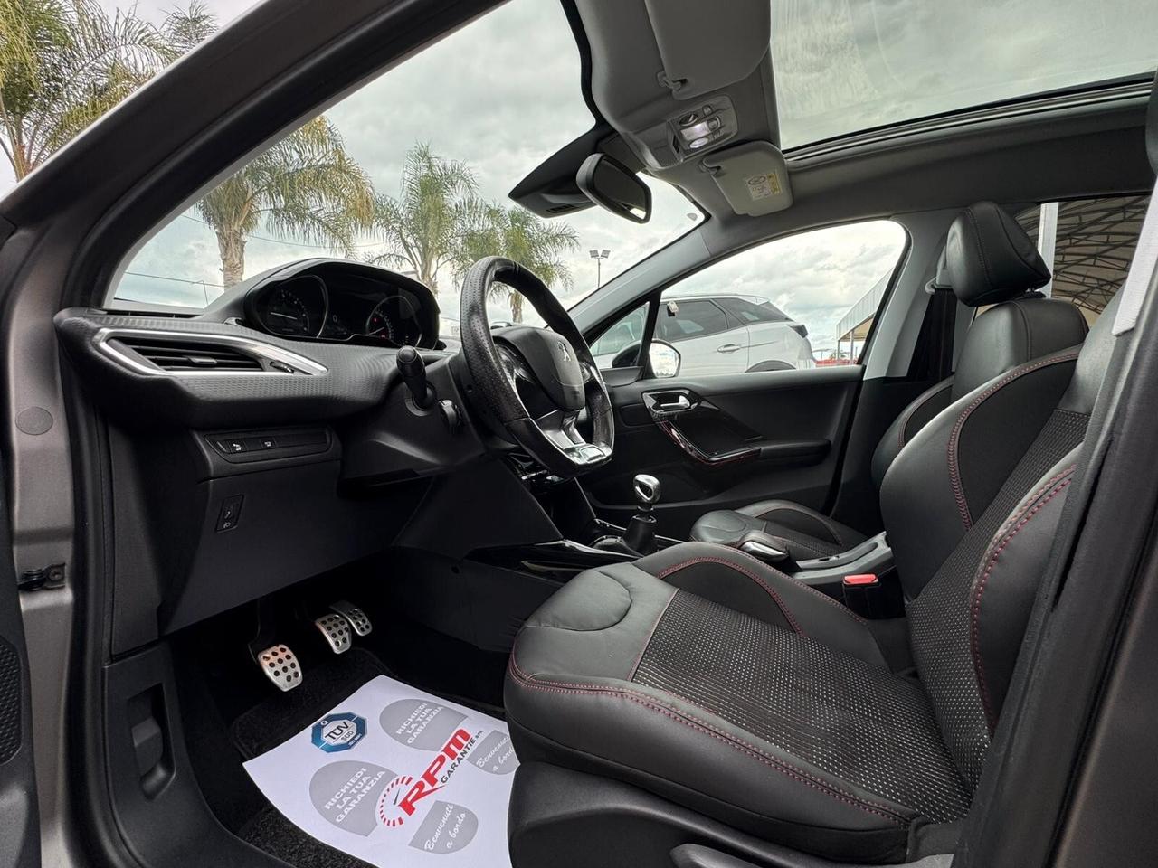 Peugeot 2008 BlueHDi 120 S&S Black Matt