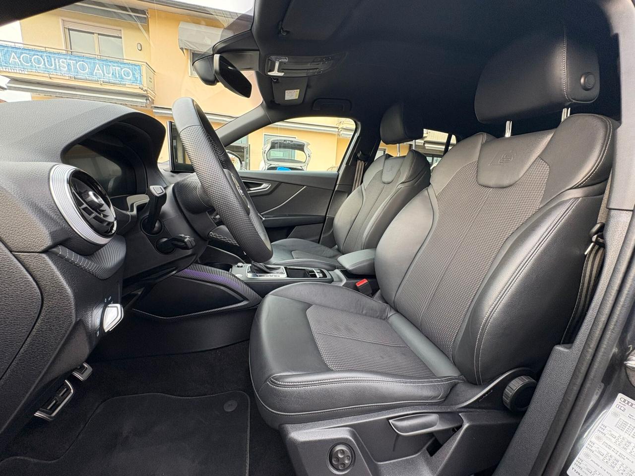 AUDI Q2 2.0 TDI IDENTITY BLACK S-LINE AUTOMATICO