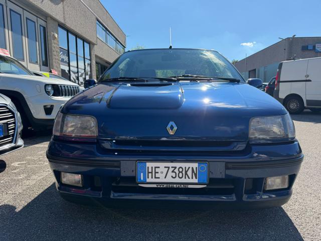 RENAULT Clio 1.8i 16V Grand Prix 343/500