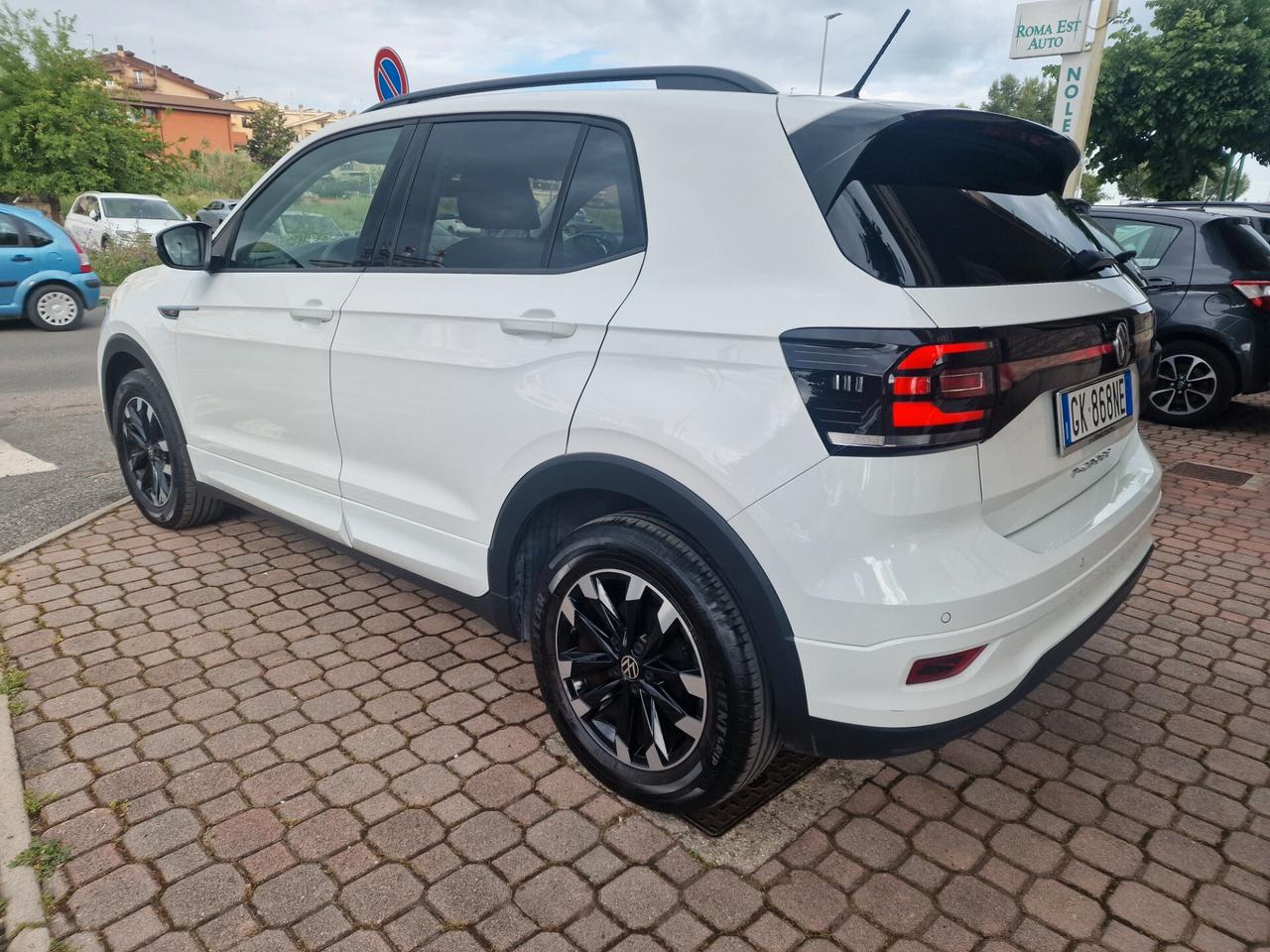 Volkswagen T-Cross 1.0 TSI 95cv R-LINE