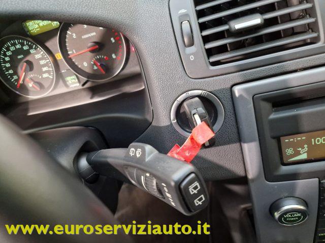 VOLVO V50 D2 POLAR