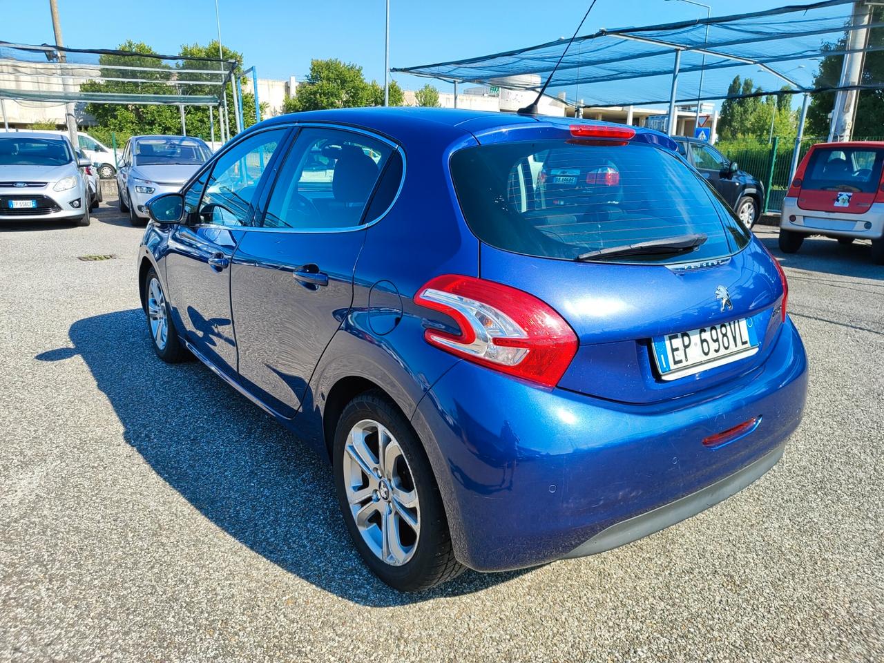 Peugeot 208 1.4 HDi 68 CV 5 porte Active