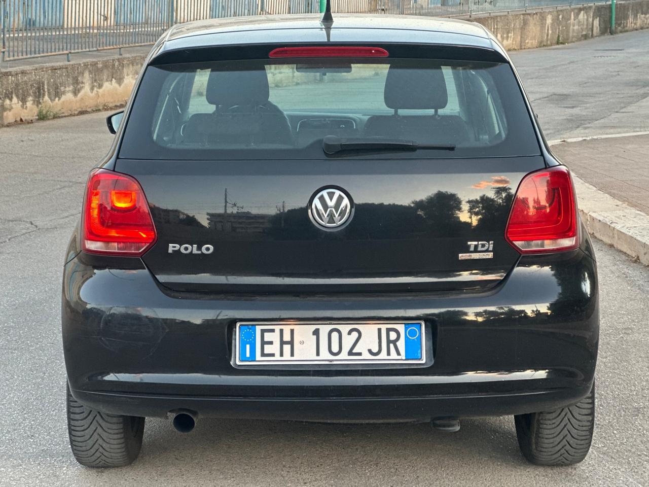 Volkswagen POLO 1.6 DIESEL 2011 - BASSI CONSUMI