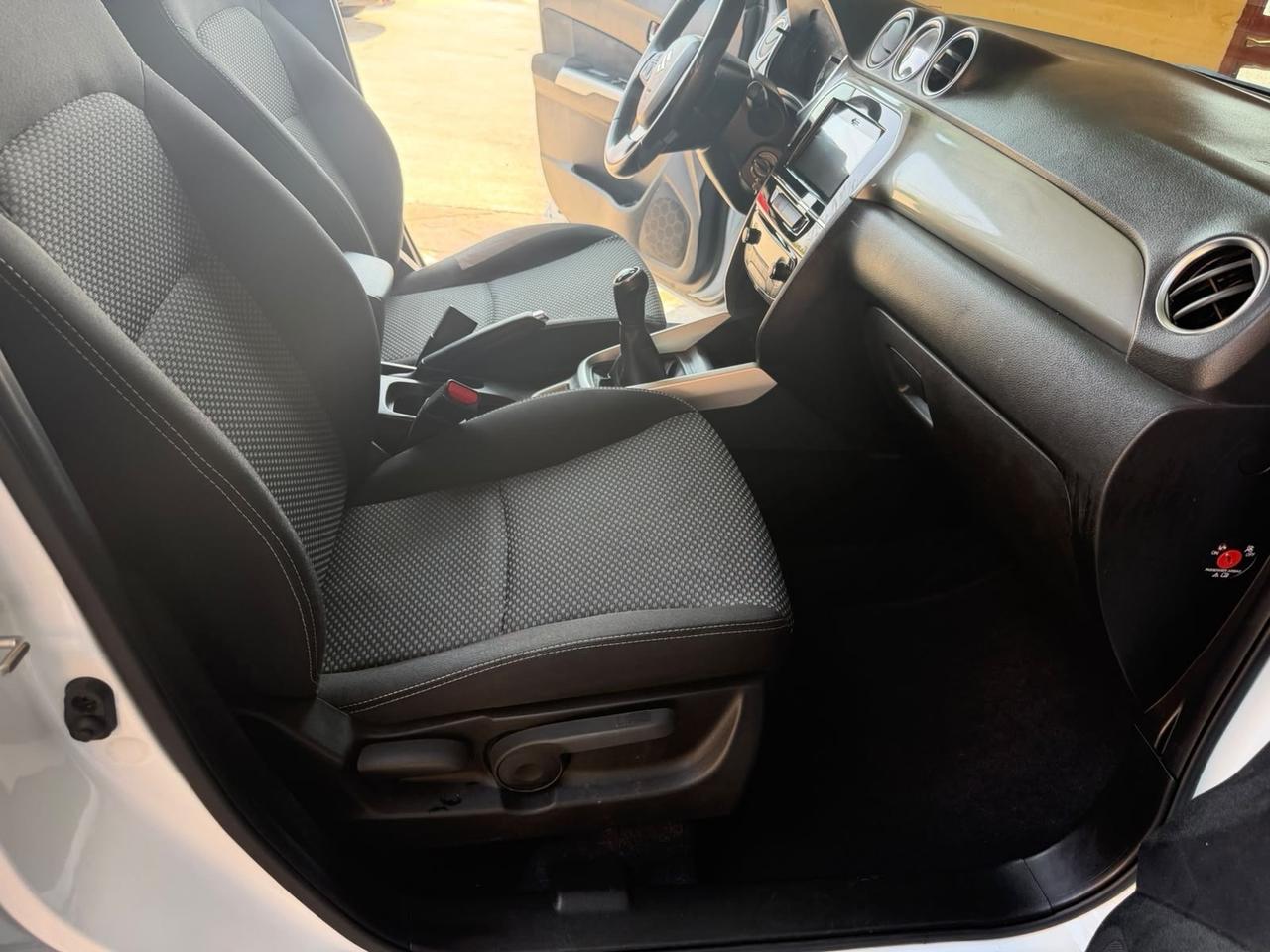Suzuki Vitara 1.6 VVT V-Top