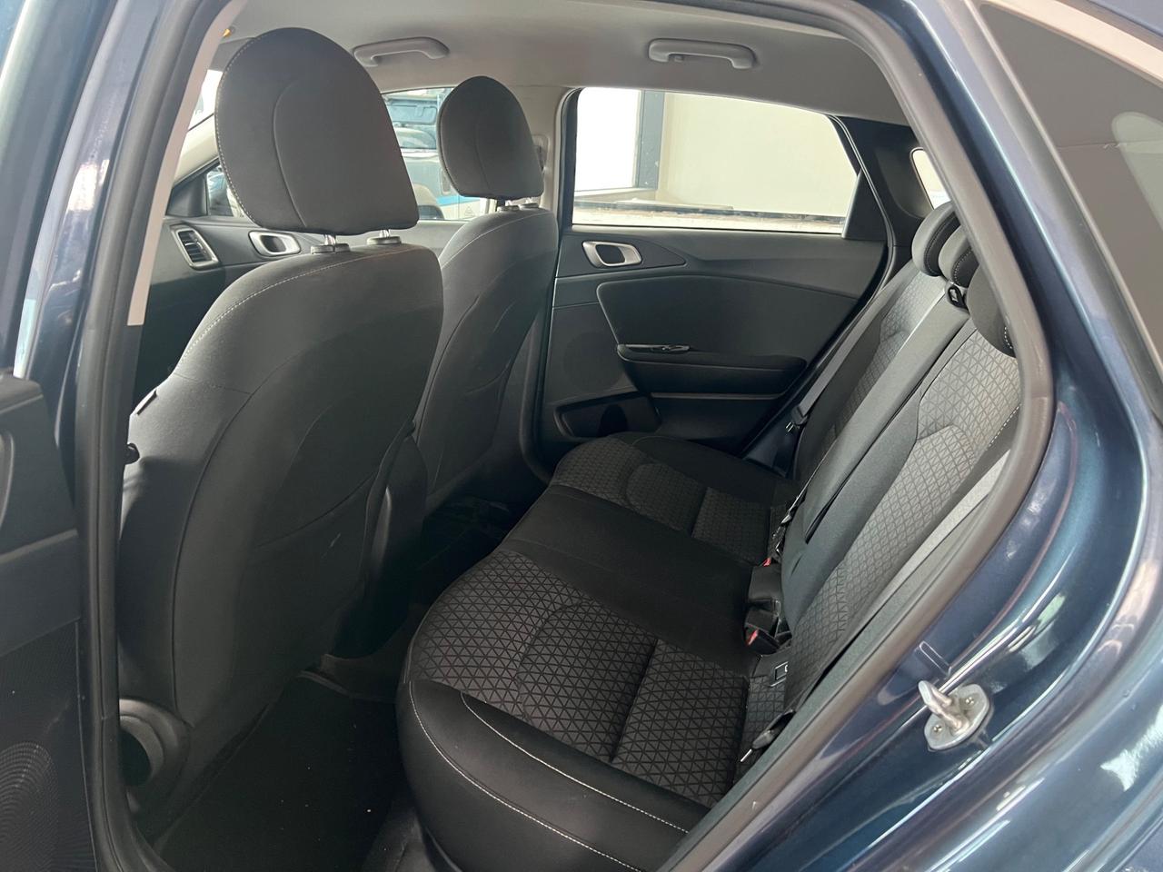 Kia Ceed 1.6 CRDi 115 CV 5p. Urban