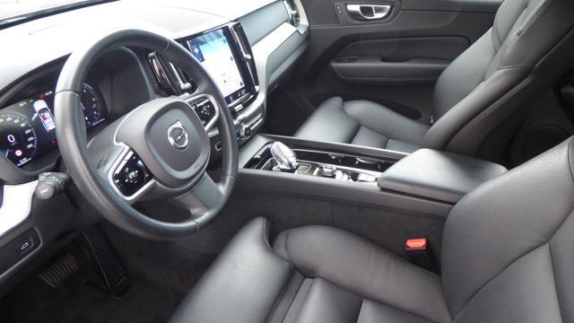 VOLVO XC60 B4 (d) AWD Geartronic Inscription