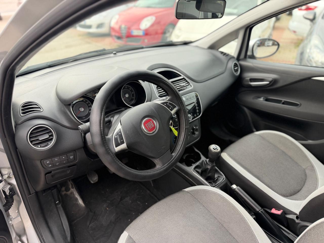 Fiat Punto 1.3 MJT 75 CV 5 porte Km Certificati