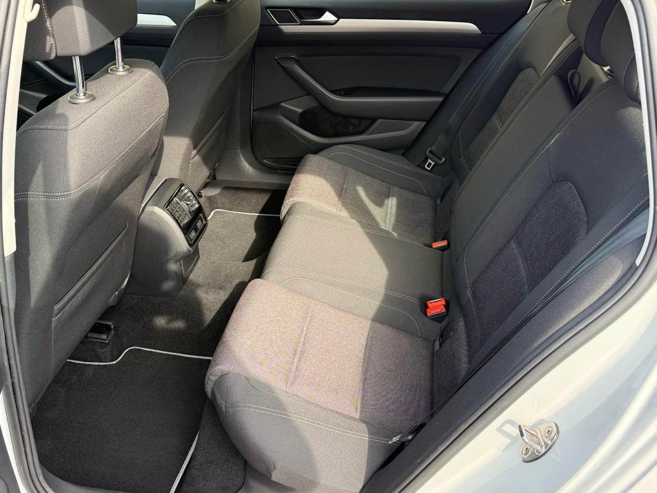 VW Passat 2.0 TDI DSG PREZZO REALE/NAVIPRO