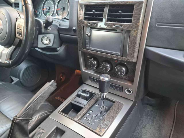 JEEP Cherokee 2.8 CRD DPF Sport Auto