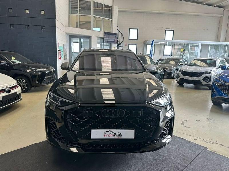 Audi Q8 RS TFSI V8 quattro tiptronic Performance