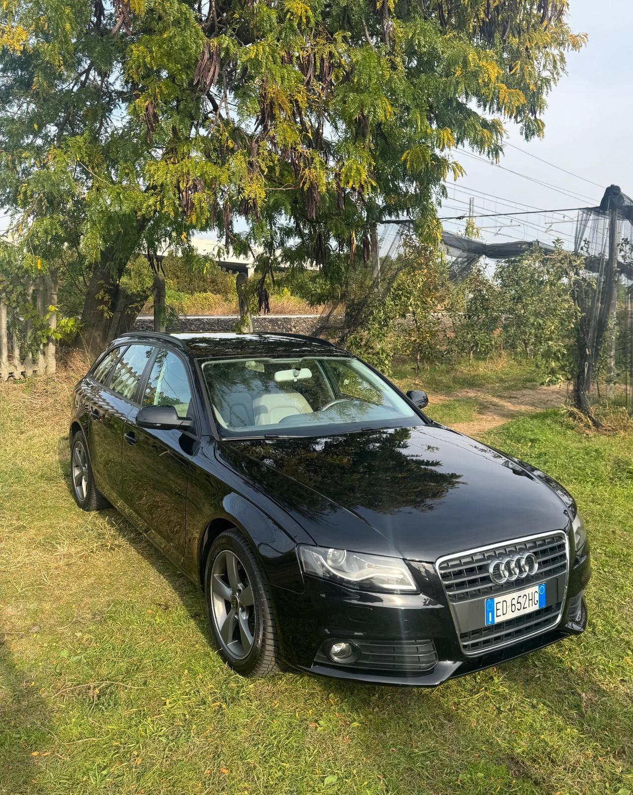 Audi A4 Avant 2.0 TDI 143CV F.AP. mult. Ambiente