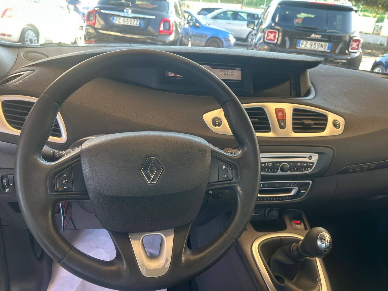 Renault Scenic Scénic X-Mod 1.5 dCi 110CV Dynamique