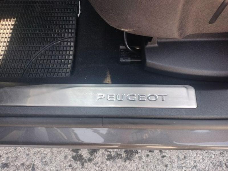 Peugeot 3008 3008 BlueHDi 130 S&S EAT8 GT