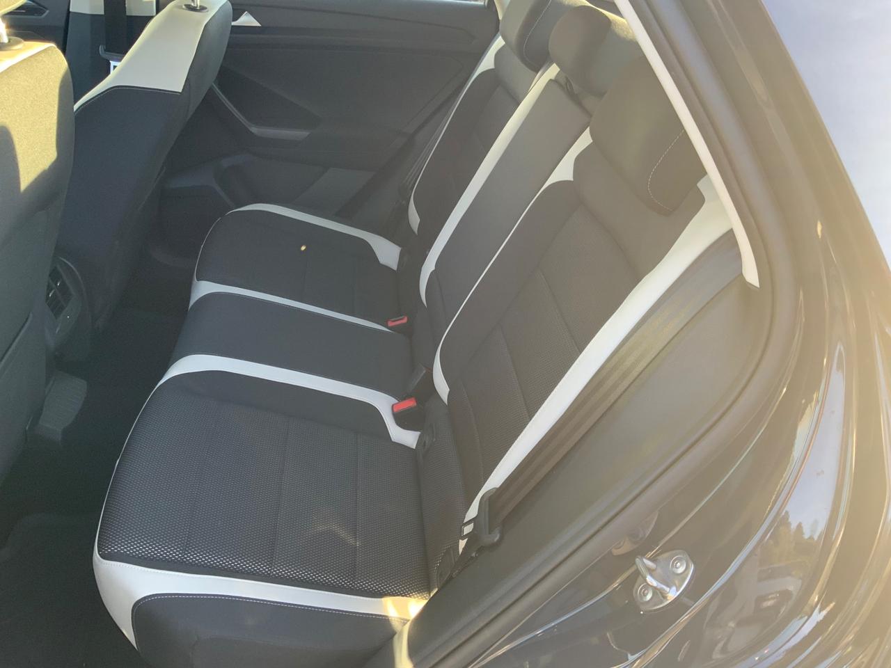 Volkswagen T-Roc 1.6 TDI SCR Advanced BlueMotion Technology