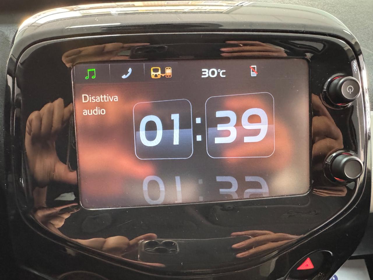Toyota Aygo 1.0 VVT-i 69 CV 5 porte x-play