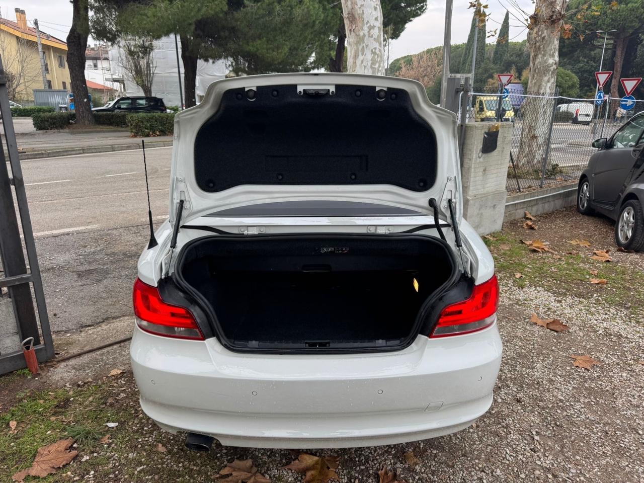 Bmw 120 120d Cabrio Futura Automatica