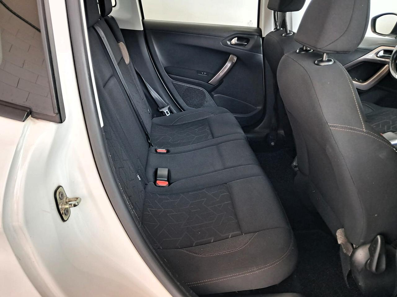 Peugeot 2008 1.4 HDi 68CV Active