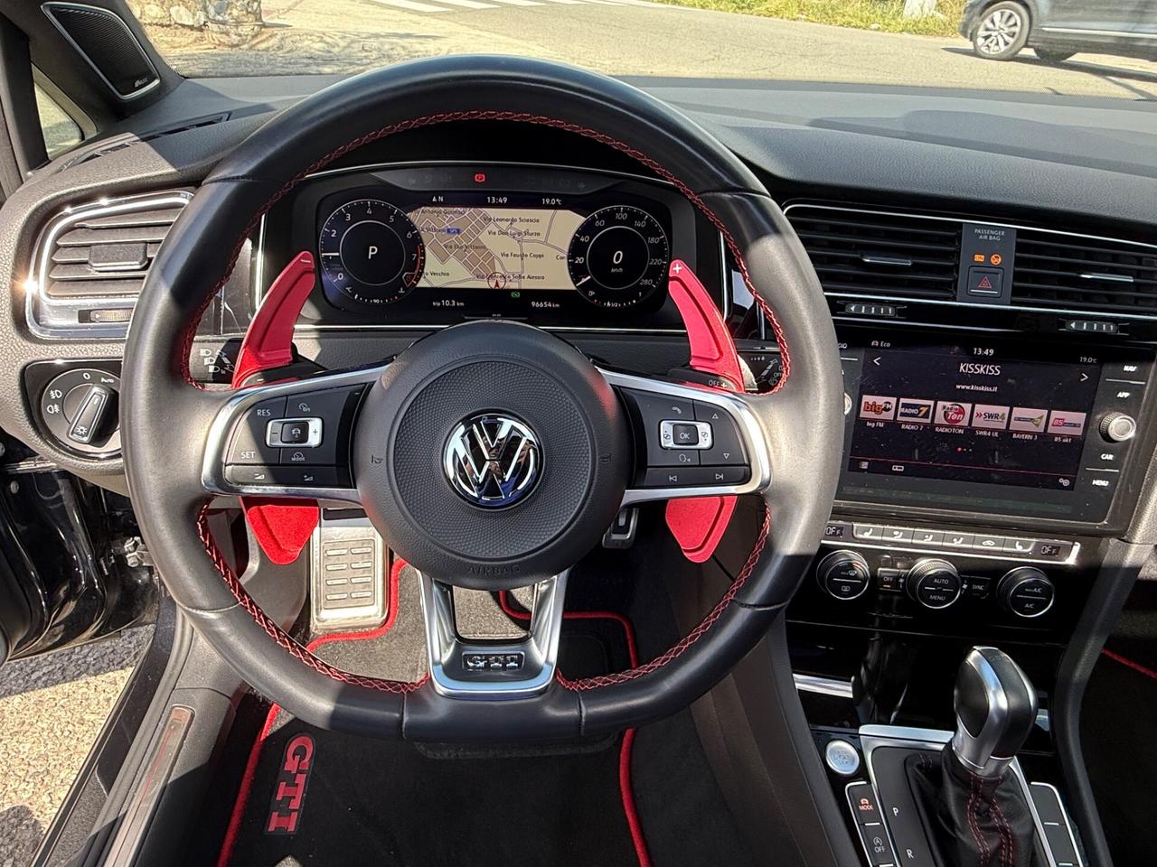 Volkswagen Golf GTI 2.0 TSI BlackStyle