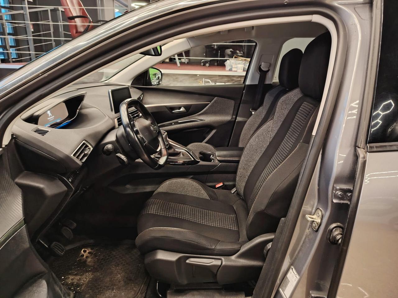 Peugeot 3008 BlueHDi 130 S&S