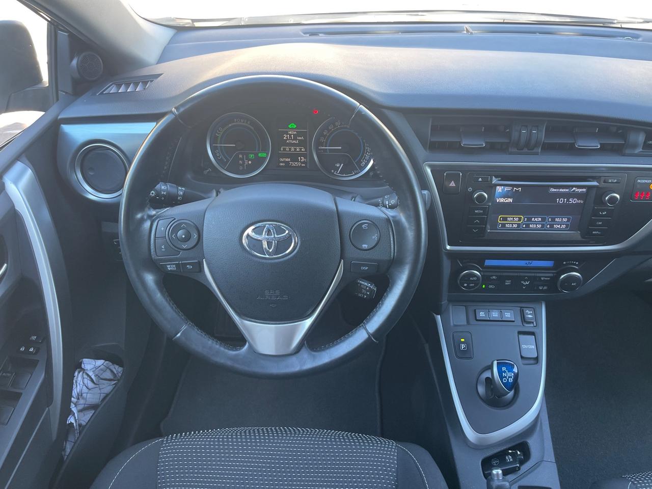 Toyota Auris 1.8 Hybrid Lounge