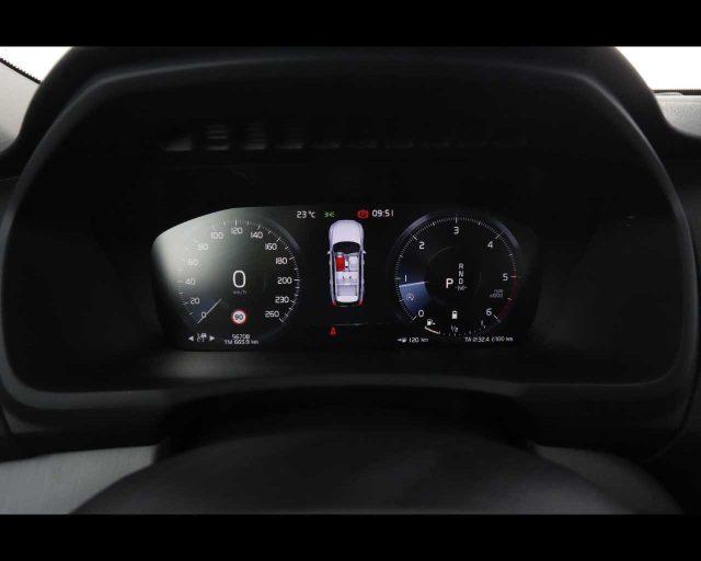VOLVO XC90 B5 (d) AWD Geartronic Momentum Pro