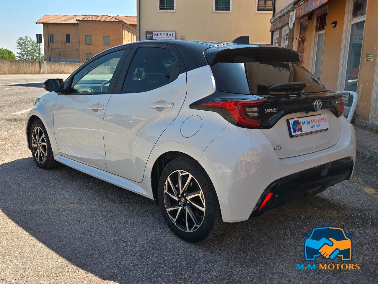 Toyota Yaris 1.5h Style