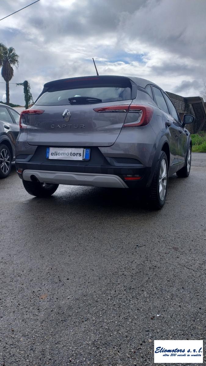RENAULT - Captur - Blue dCi 8V 115 CV EDC Business