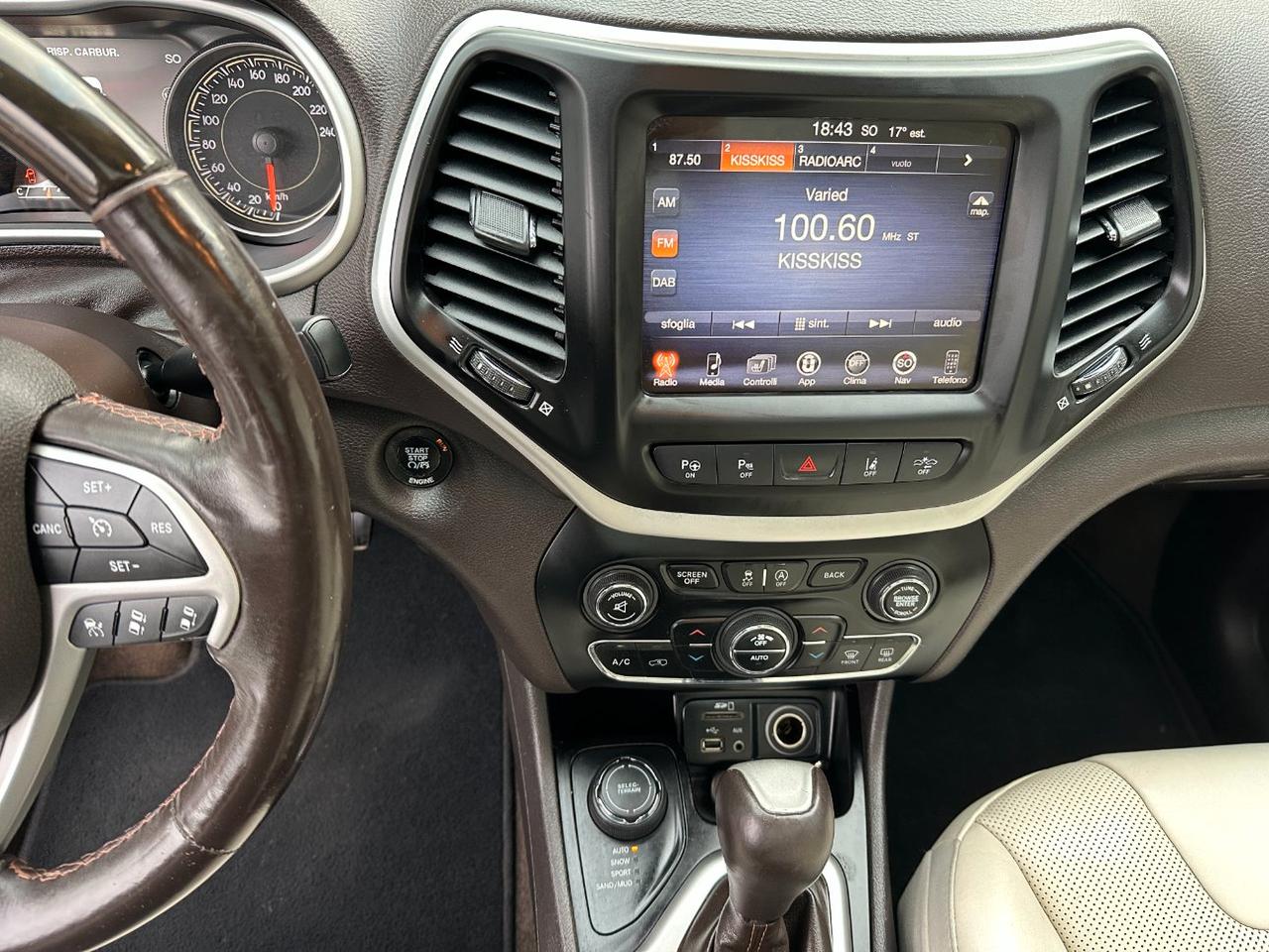 Jeep Cherokee 2.2 mjt II Overland 4wd active drive I 200cv auto