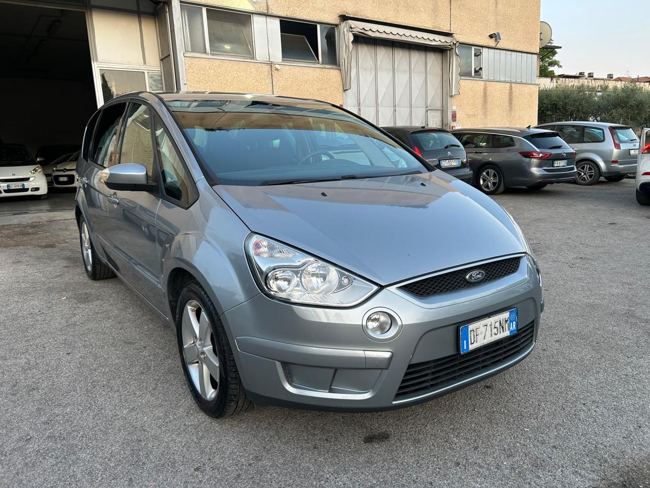 Ford S-Max 2.0 TDCi 140CV 5 Posti