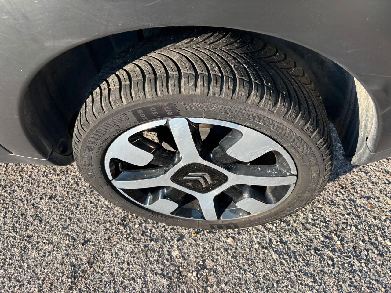 Citroen C4 Cactus BlueHDi 100 S&S Shine