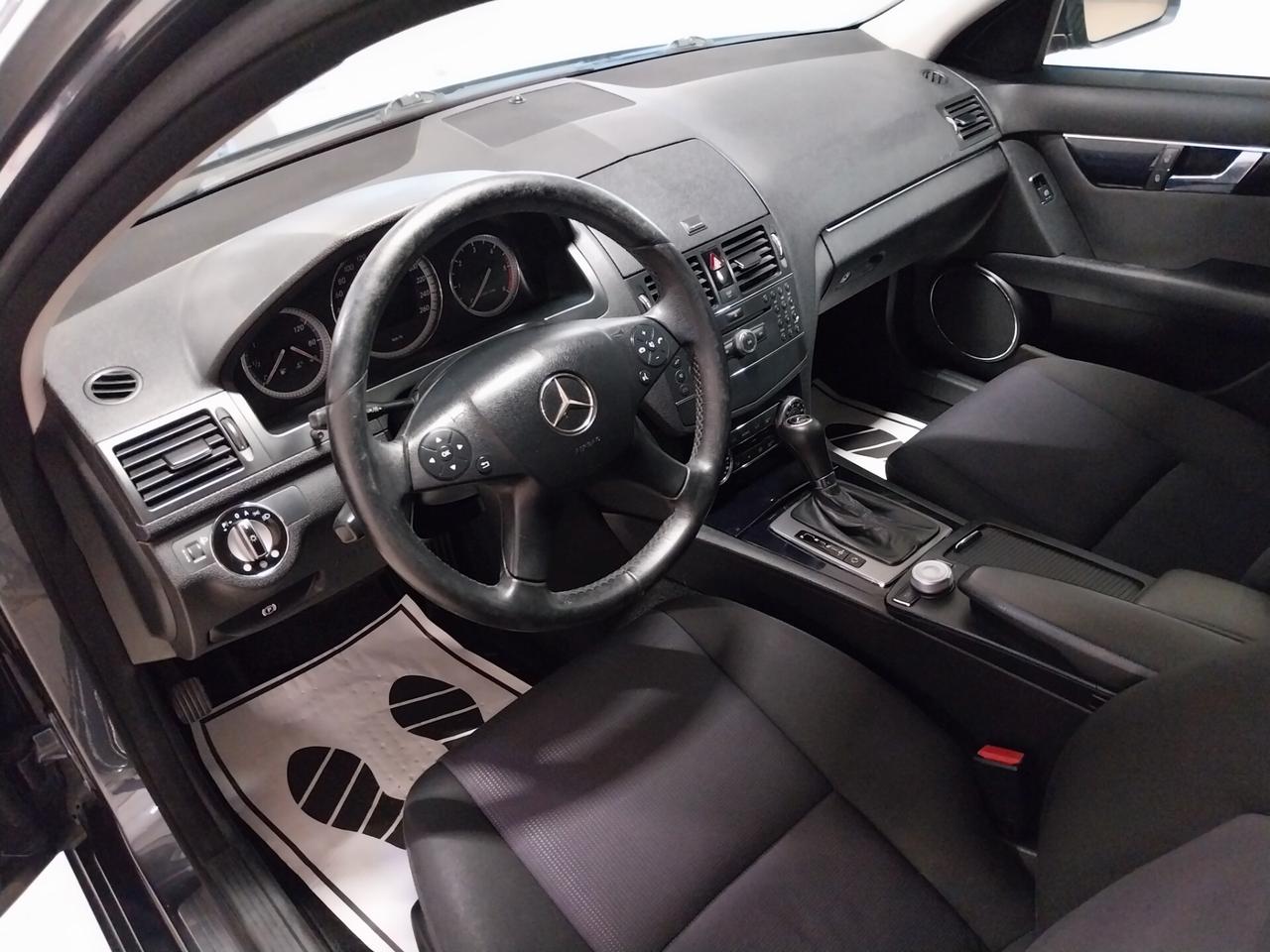 Mercedes-benz C 220 CDI Avantgarde AMG