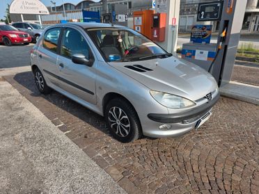 Peugeot 206 1.4 5p. Con 245.000km Neopatentati ok