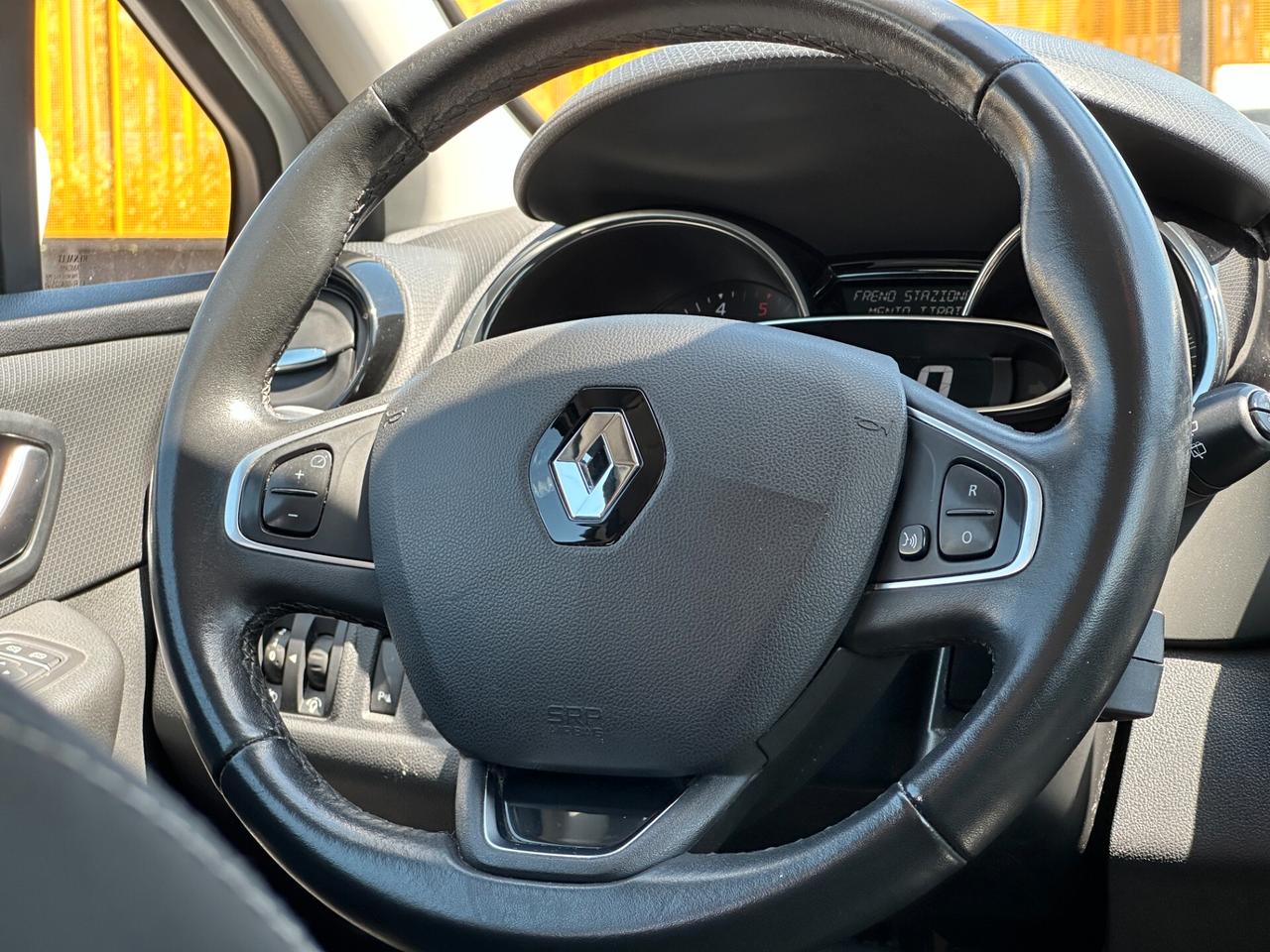 RENAULT Clio dCi 8V 90CV Start&Stop 5 porte Energy Intens