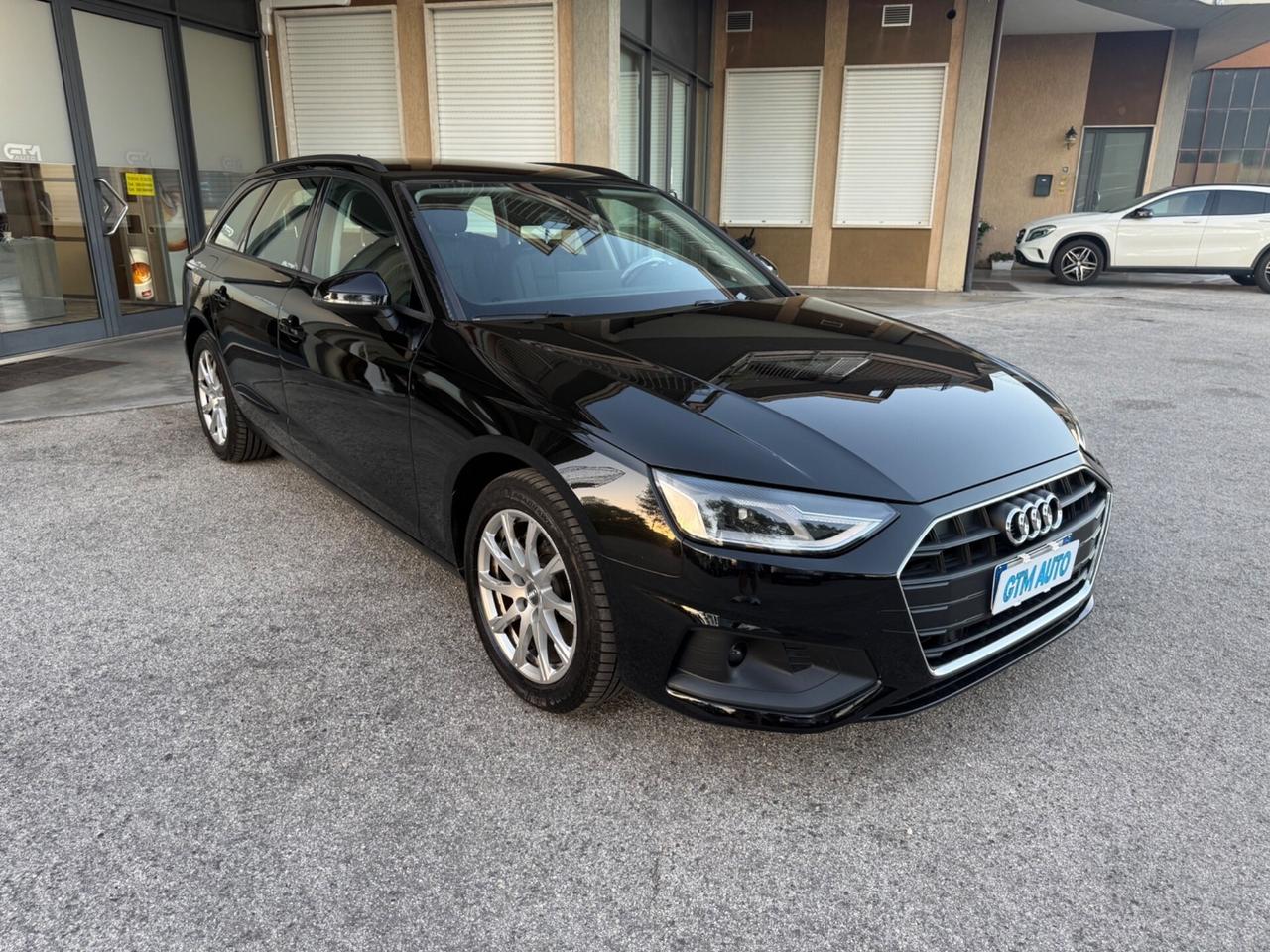 Audi A4 35 TDI/163 CV S tronic - Automatica