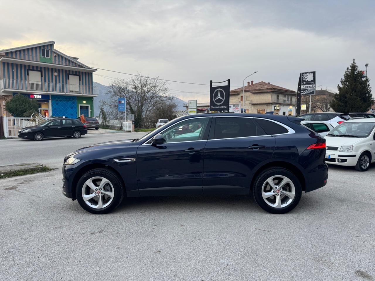 Jaguar F-Pace 2.5 D 240 CV AWD aut. Portfolio garanzia