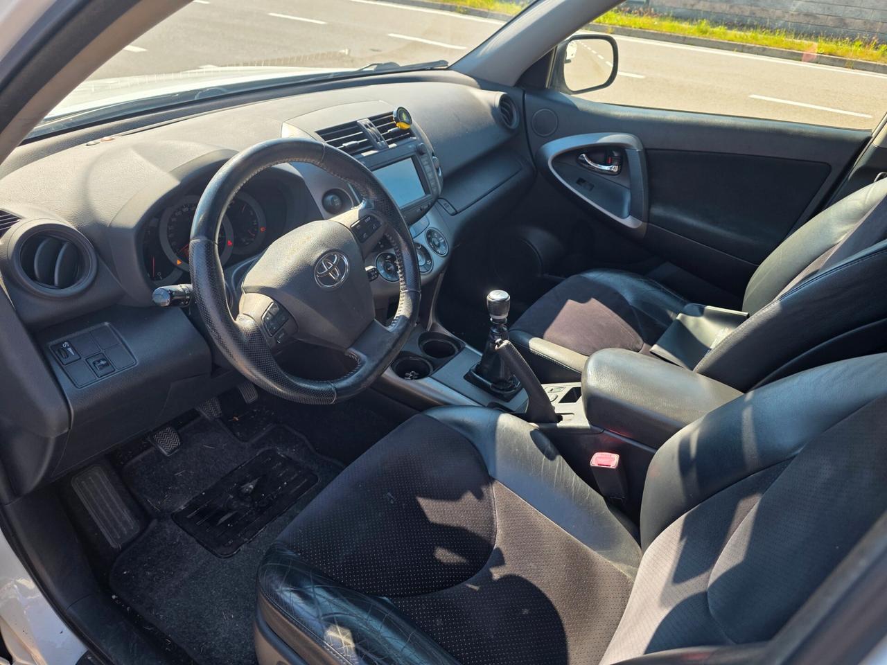 Toyota RAV 4 RAV4 Crossover 2.2 D-4 esclusive