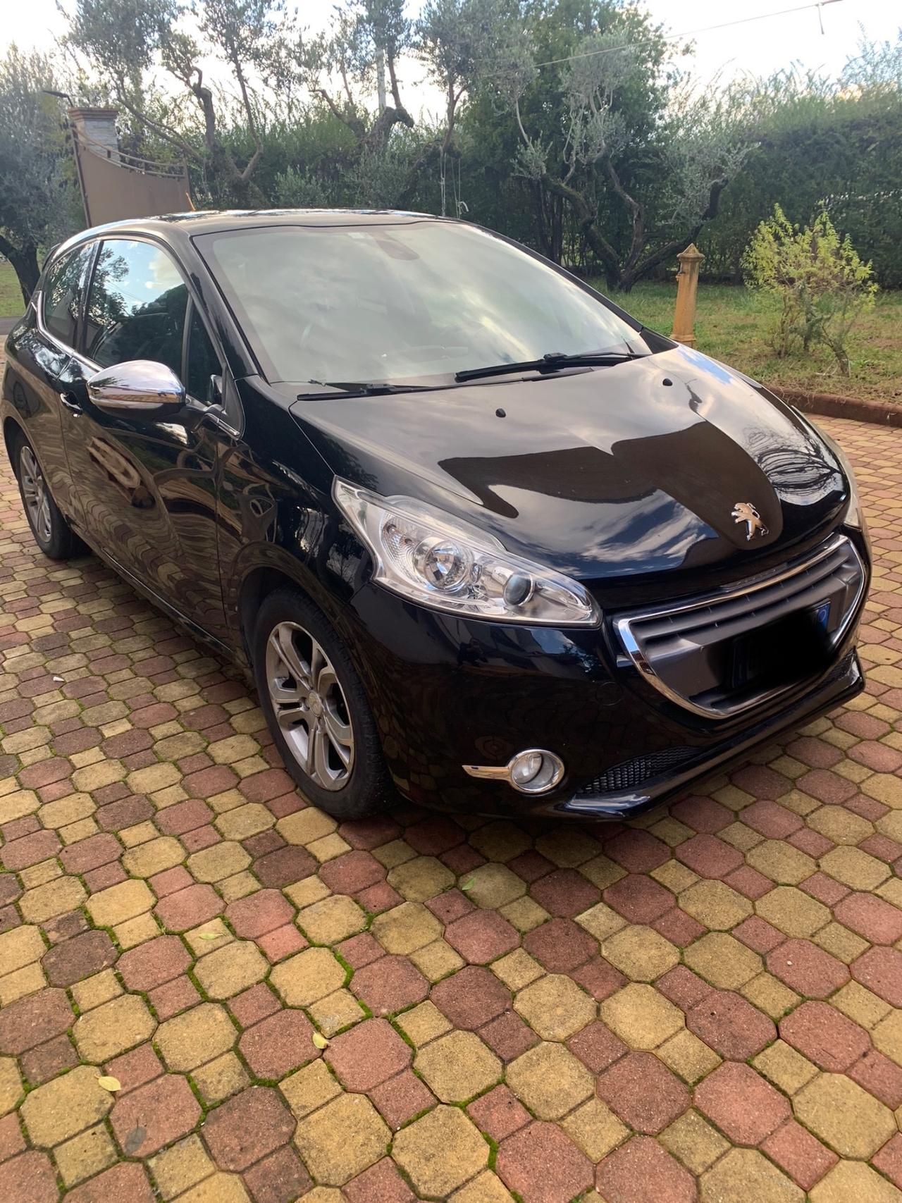 Peugeot 208 1.2 VTi 82 CV 3 porte Allure