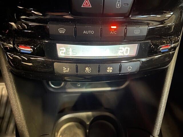 Peugeot 2008 PureTech Turbo 110 S&S Allure