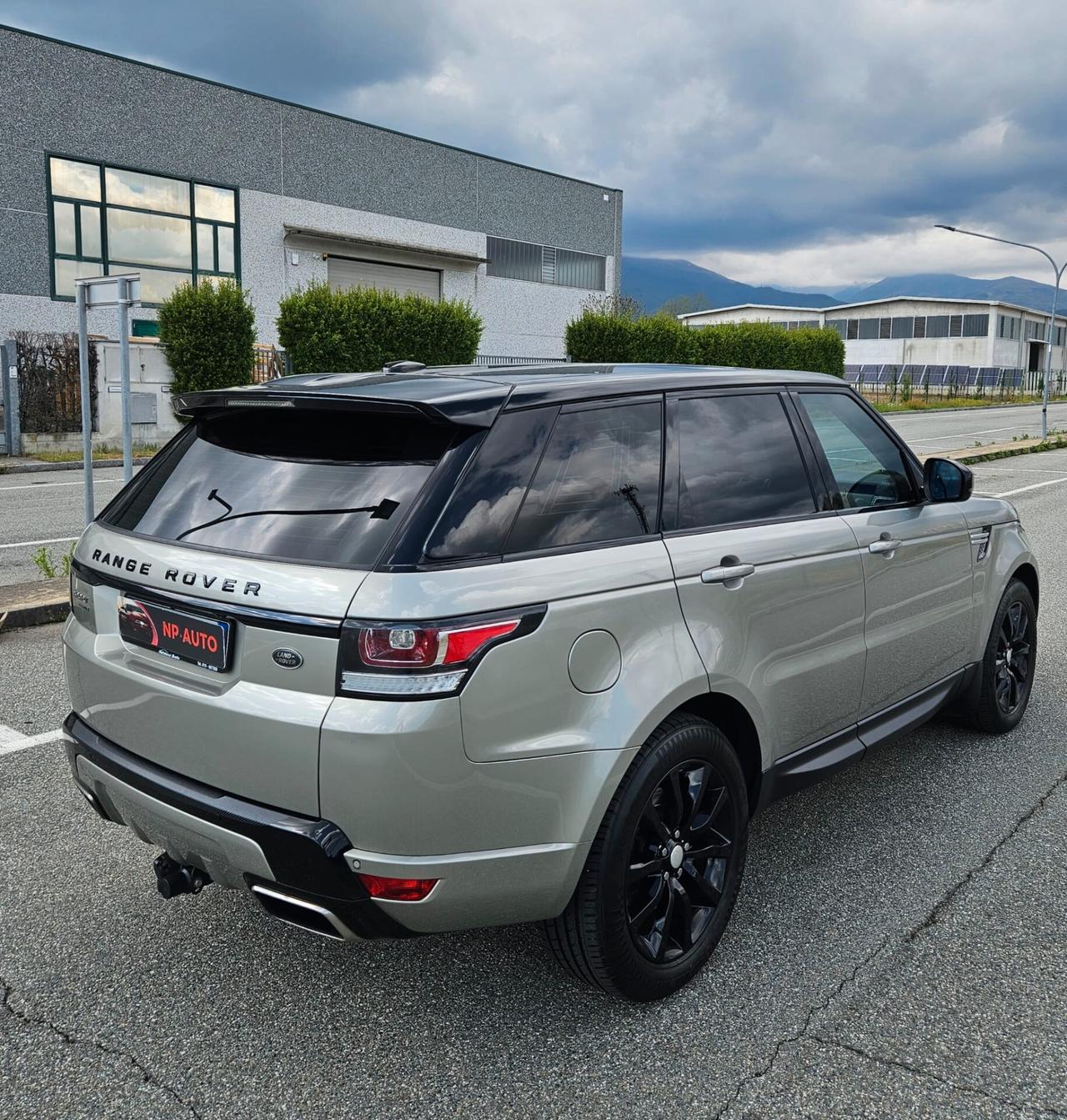 Land Rover Range Sport 3.0 TDV6 HSE
