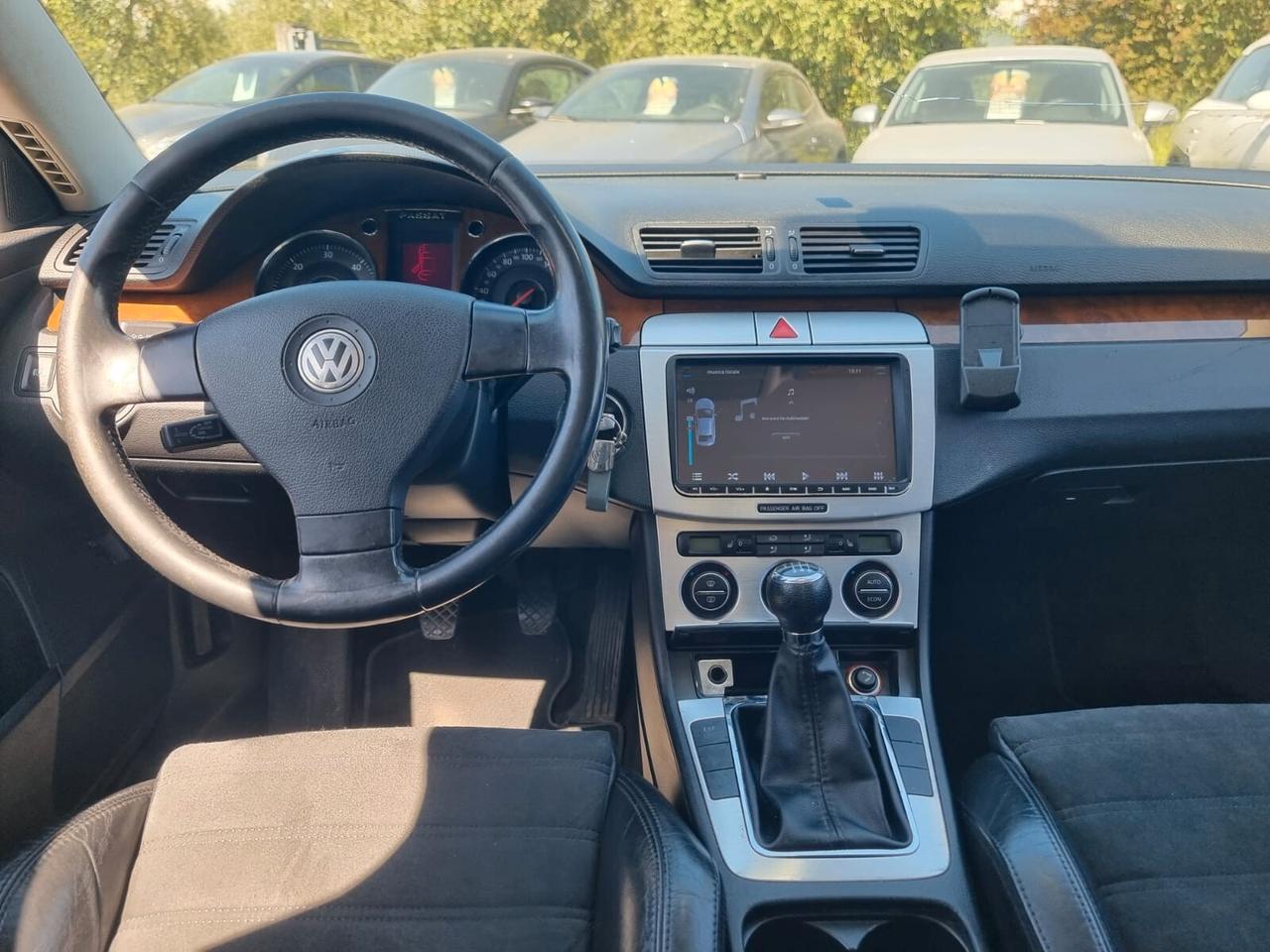 Volkswagen Passat 2.0 TDI cat Var. Highline
