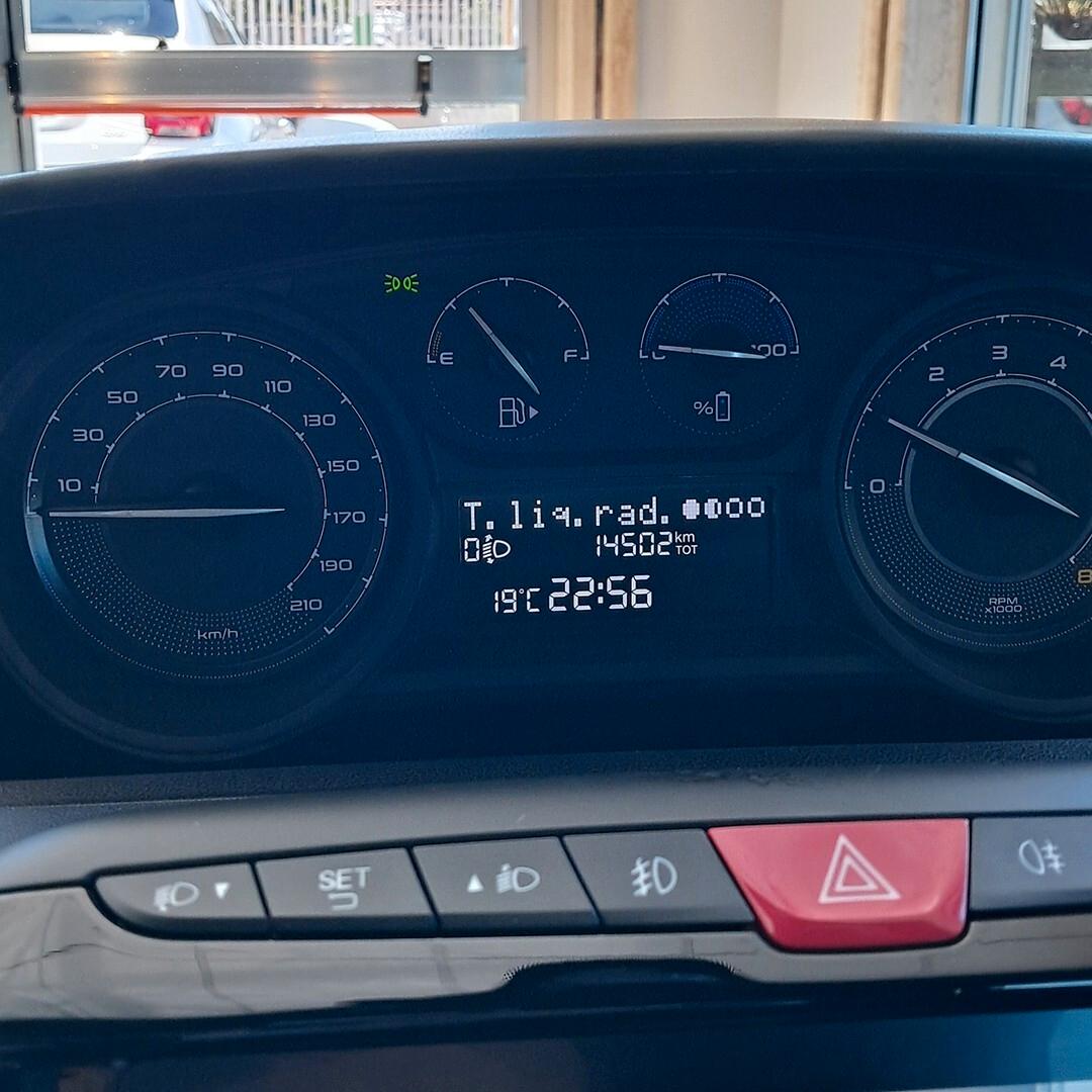 Lancia Ypsilon 1.0 FireFly 5 porte S&S Hybrid Oro
