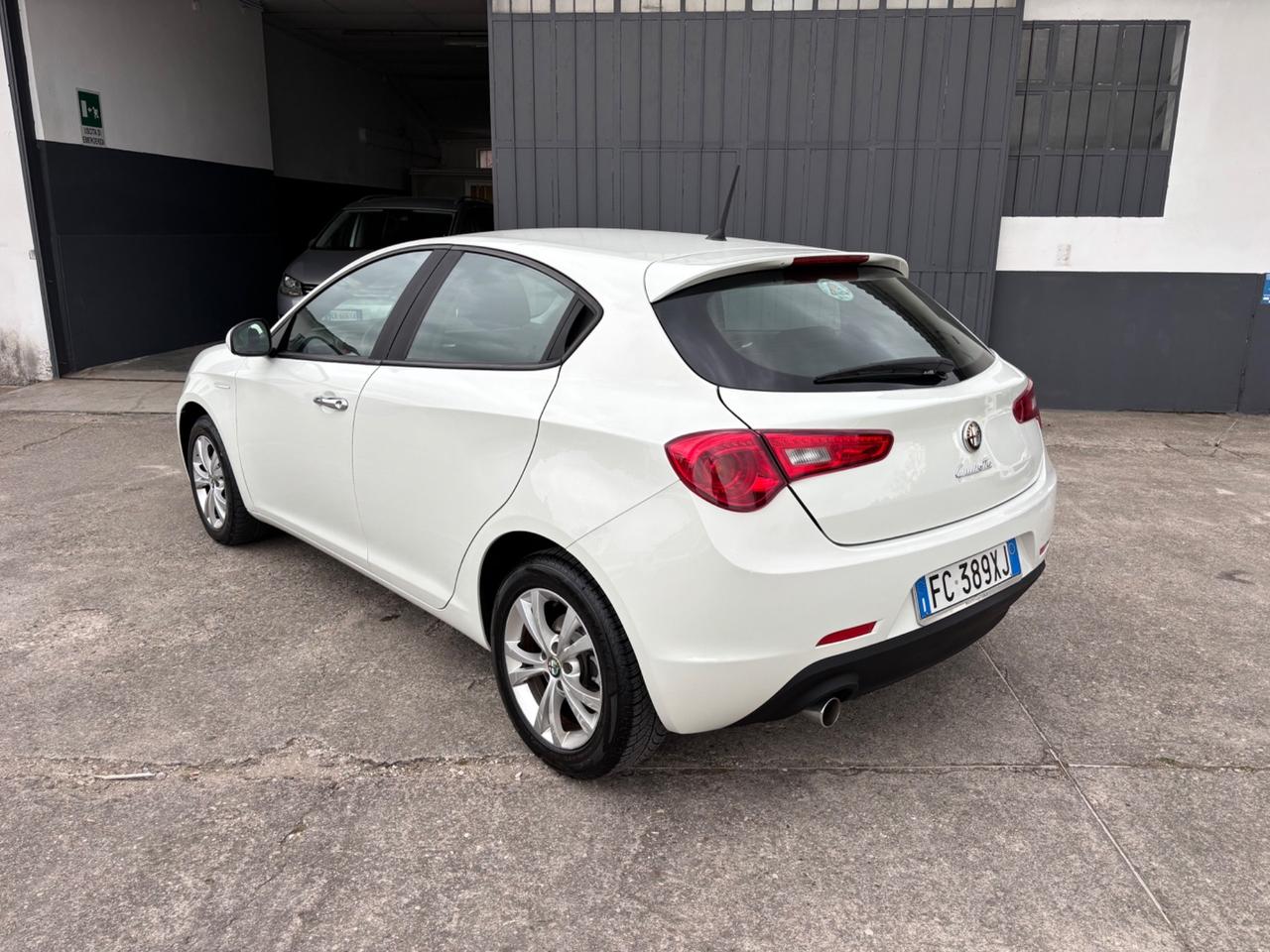 Alfa Romeo Giulietta 1.6 jtdm. Garanzia.Neopatentati