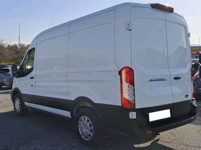 FORD E-Transit Van 350 L2H2 Trend 184CV Batt. 68KWh Auton. 317Km