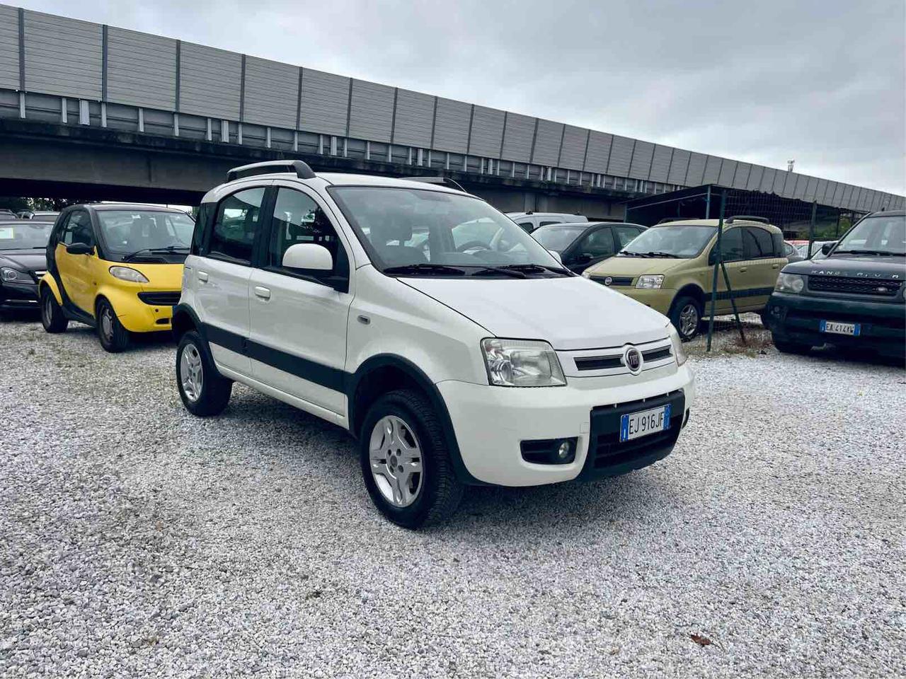 FIAT PANDA - INTEGRALE . 4X4 - CLIMBING