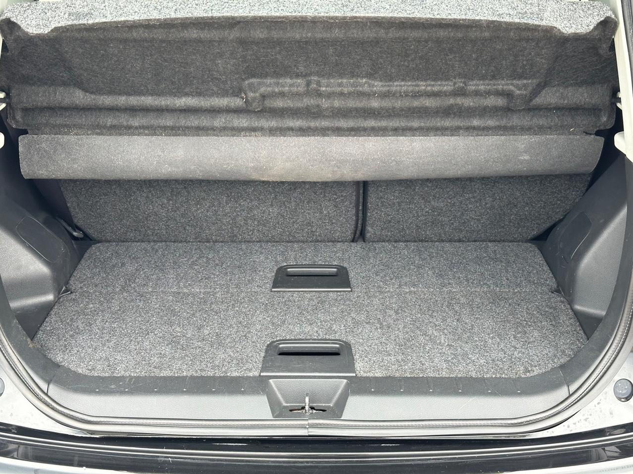 Nissan Note 2009 Restyling 1.4 88CV Acenta XFETTA