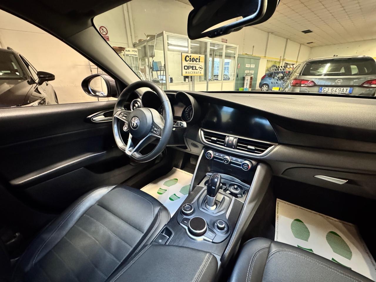 Alfa Romeo Giulia 2.2 Turbodiesel 180 CV AT8 AWD Q4 Super