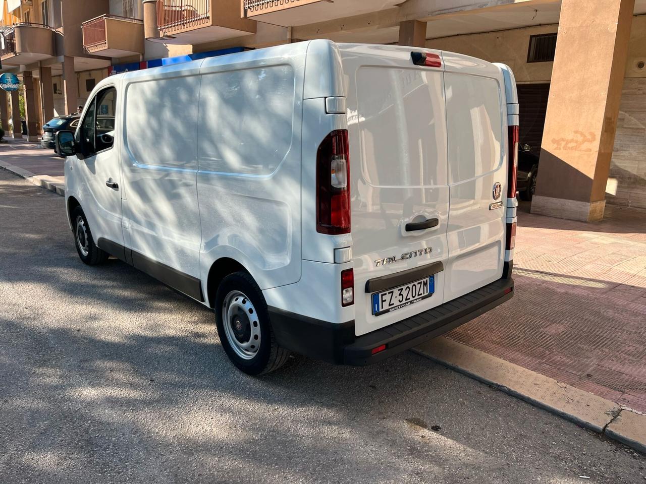 Fiat Talento1.6MJT120cvFurgone10q pari al nuovo-19