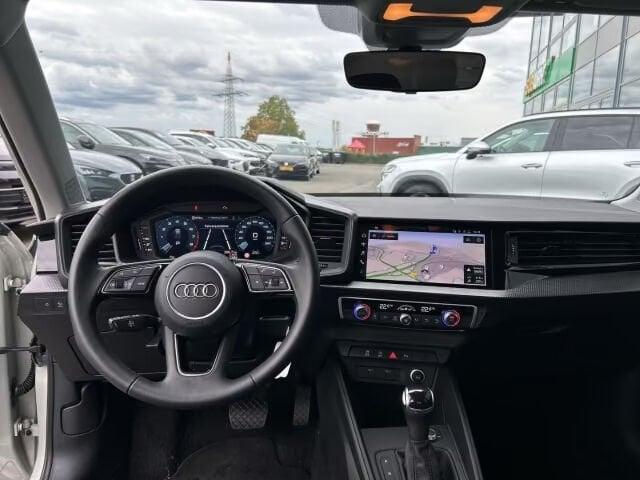 Audi A1 Sportback 30 TFSI S tronic Advanced LED NAVI MMI PDC